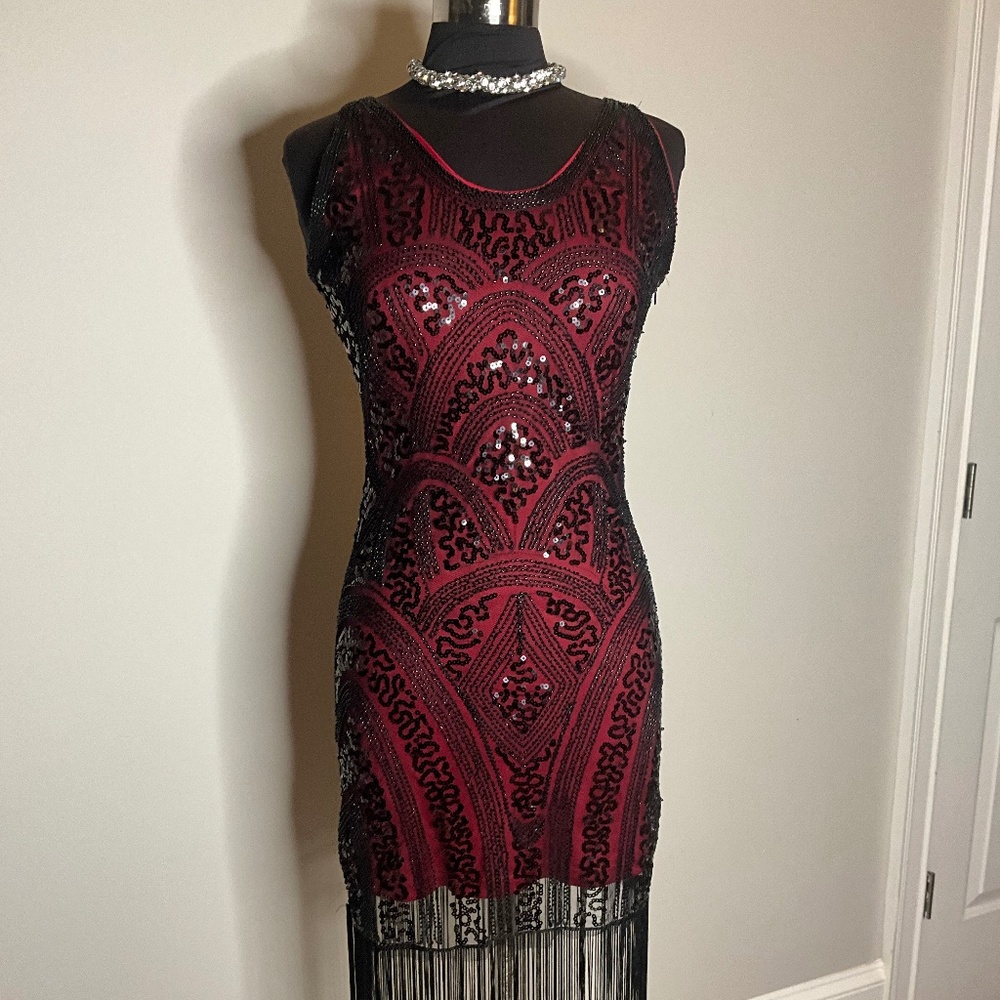**Beautiful Sequin Cocktail Dress**